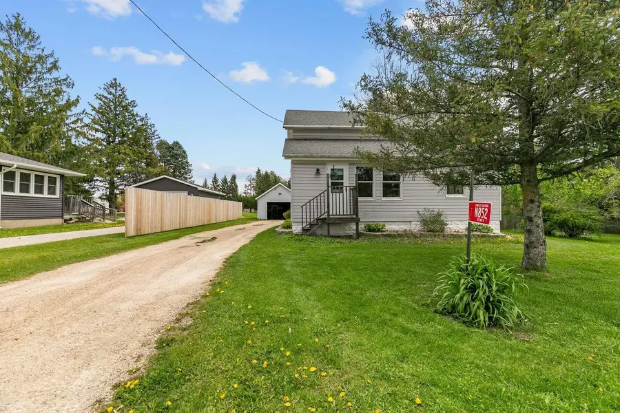 N852 COUNTY ROAD W, Fremont, WI 54940 - #2