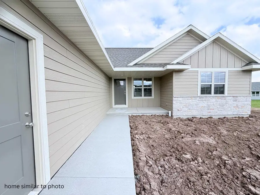 1429 CROSSROADS DRIVE, De Pere, WI 54115 - #2