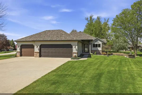W5472 EDELWEISS COURT, Appleton, WI 54913