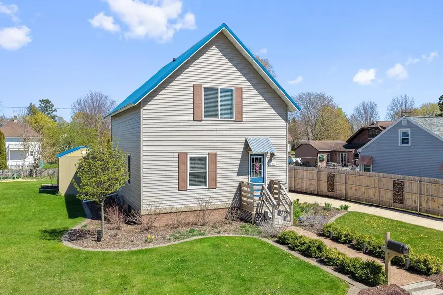 710 1ST STREET, Kewaunee, WI 54216 - #3