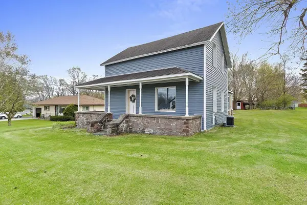 572 GREEN BAY AVENUE, Oconto Falls, WI 54154