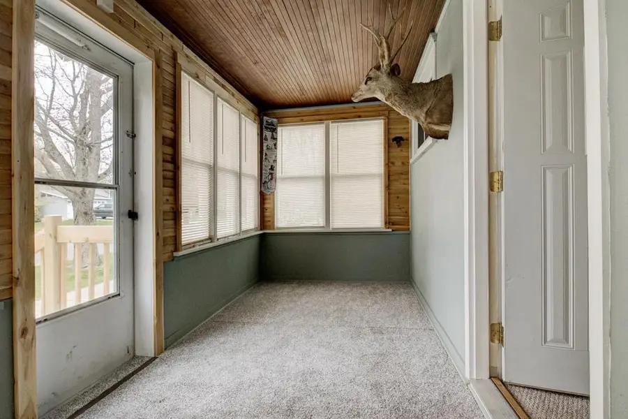 400 ELIZABETH AVENUE, Marinette, WI 54143 - #3