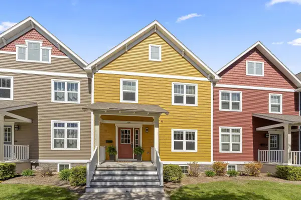 228 S JACKSON STREET, Green Bay, WI 54301