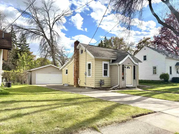 829 W GRANT STREET, Appleton, WI 54914