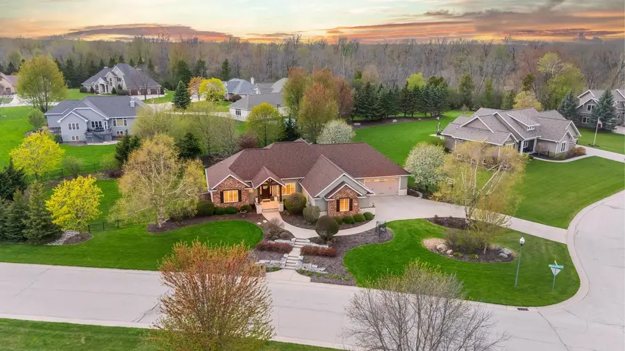 3508 W WARNER ESTATES DRIVE, Appleton, WI 54913 - #2