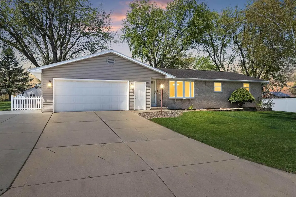 1436 CRESTWOOD DRIVE, Green Bay, WI 54313 - #1