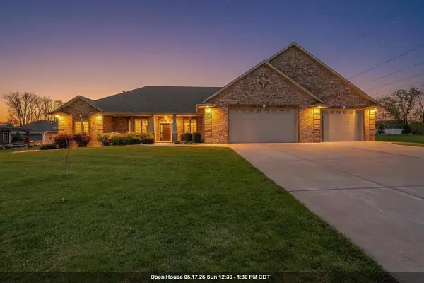 334 WHISPERING CREEK COURT, Green Bay, WI 54303