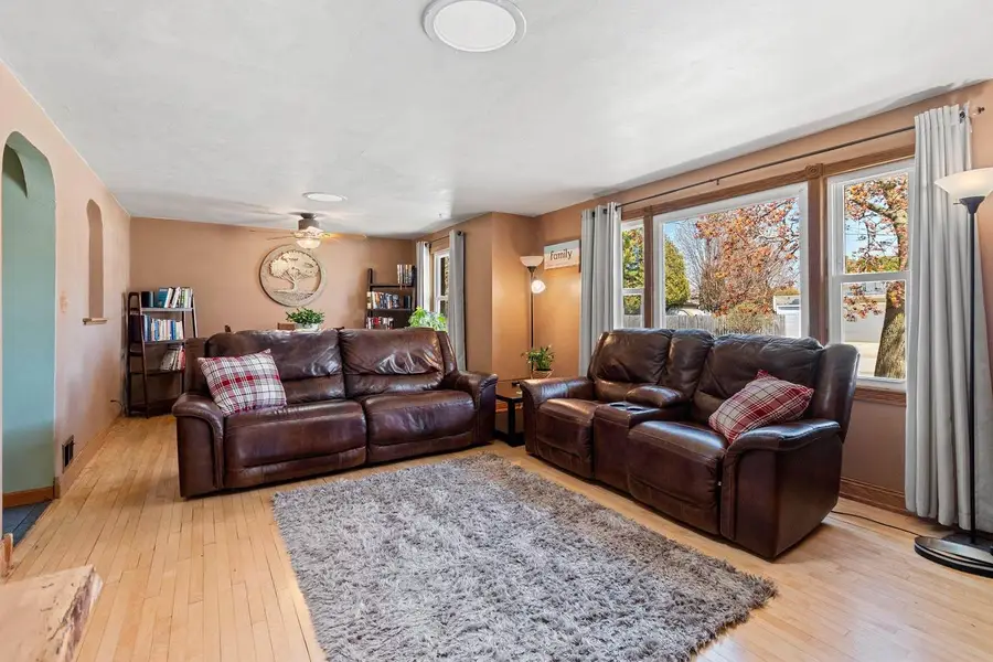 3002 PRAIRIE STREET, Two Rivers, WI 54241 - #3