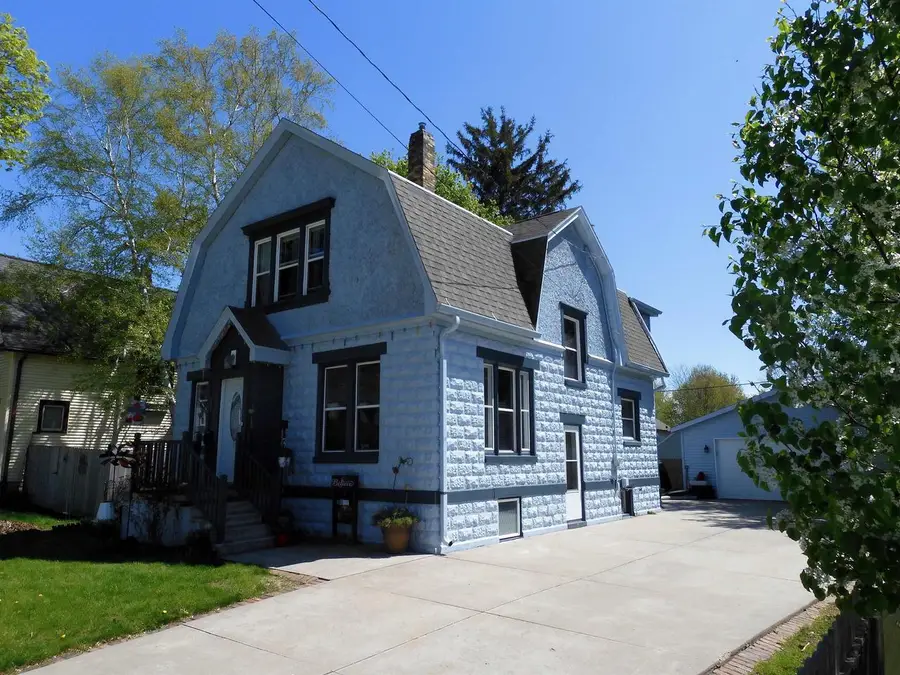 809 E HANCOCK STREET, Appleton, WI 54911 - #3