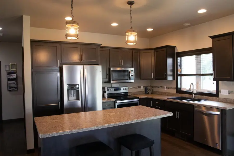 306 GREENBRIER DRIVE, Hortonville, WI 54944 - #2