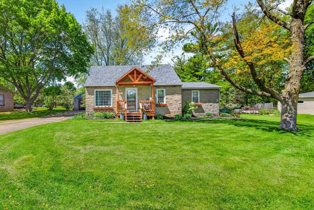2425 BARBARA AVENUE, Appleton, WI 54915 - #1