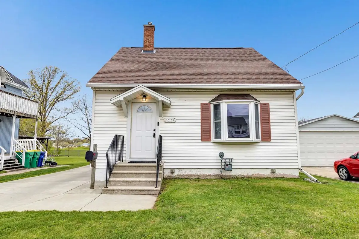 1517 FARLIN AVENUE, Green Bay, WI 54302 - #1