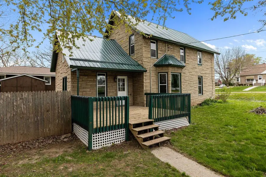 807 W WISCONSIN AVENUE, Kaukauna, WI 54130 - #2