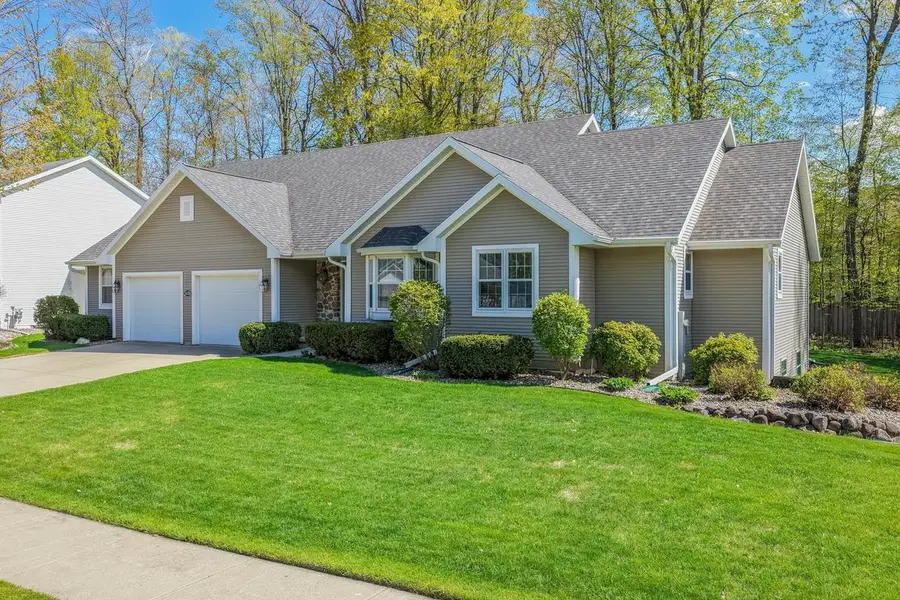3076 ESSEN ROAD, Green Bay, WI 54311 - #2