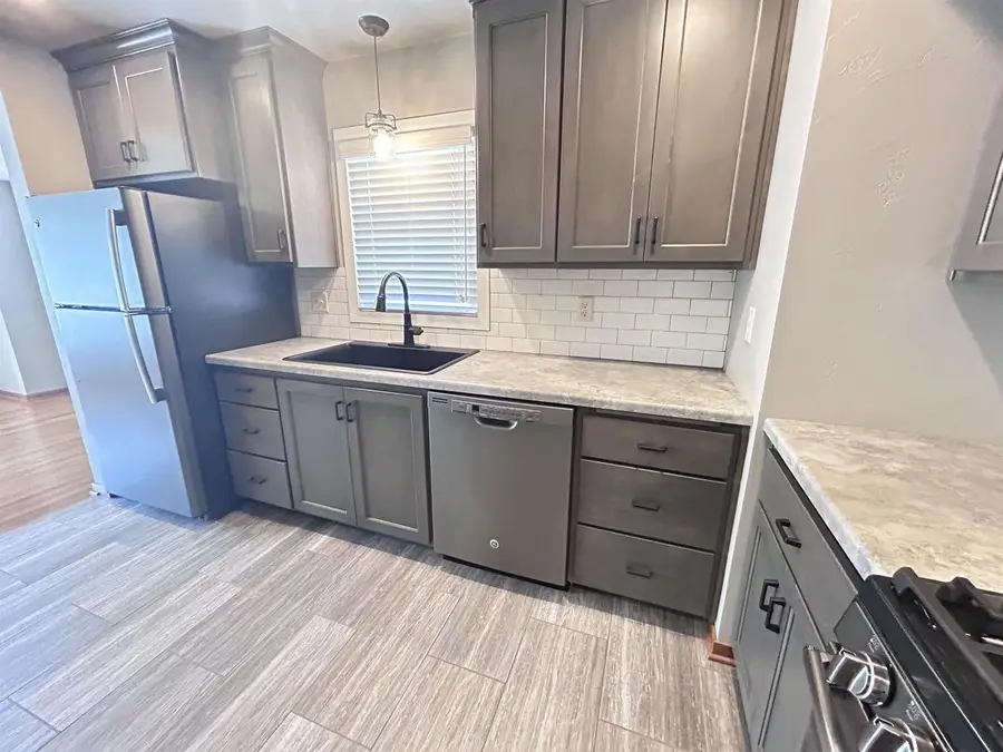 1740 13TH AVENUE, Green Bay, WI 54304 - #2