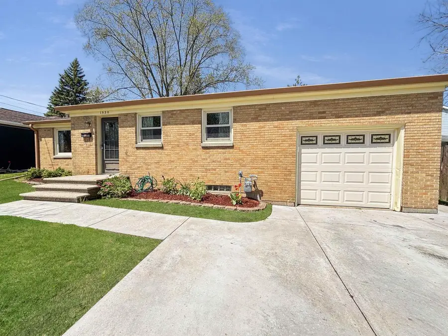 1520 S RIDGE ROAD, Green Bay, WI 54304 - #3