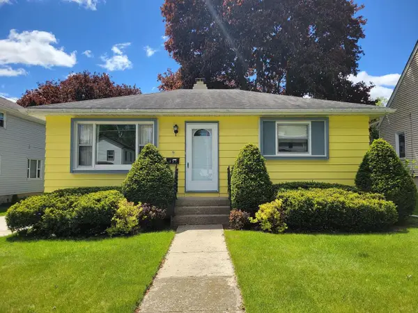 135 E BURNETT STREET, Beaver Dam, WI 53916