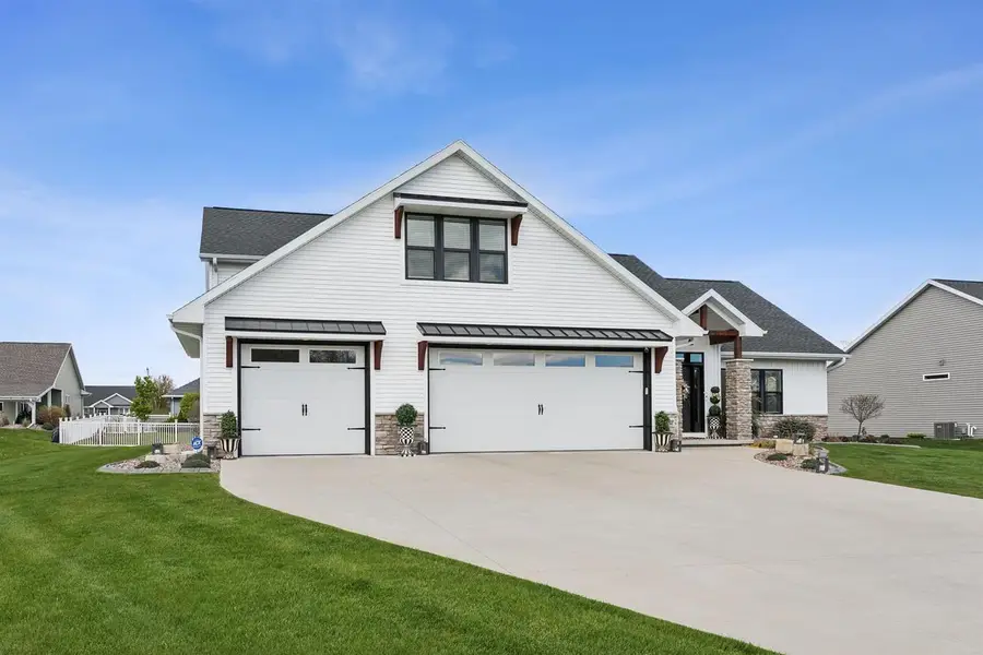2082 FESCUE WAY, Green Bay, WI 54313 - #3