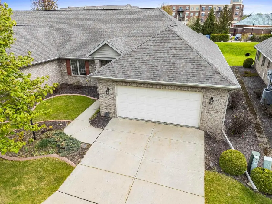 394 WOODFIELD DRIVE, Green Bay, WI 54313 - #3