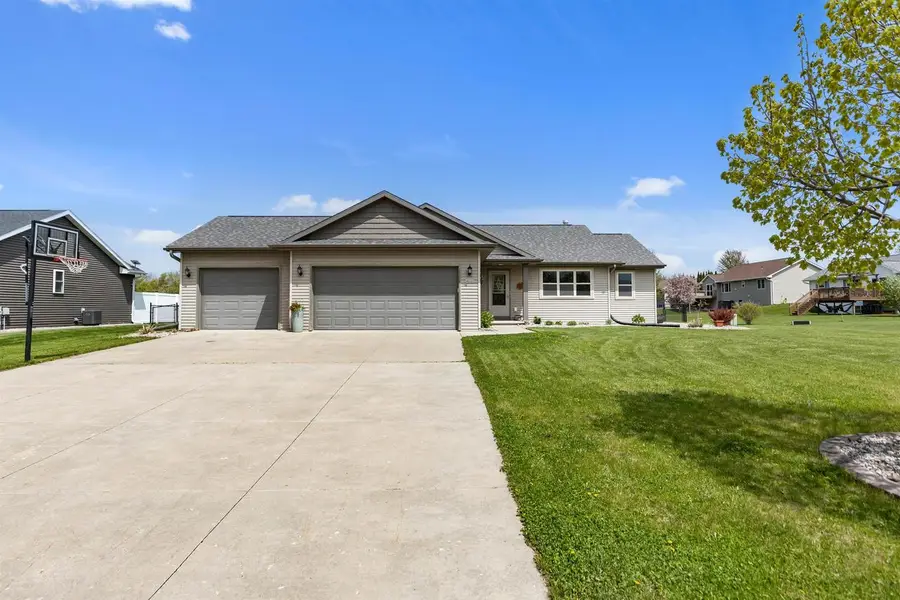 W6220 SHERWOOD POINT COURT, Greenville, WI 54942 - #3