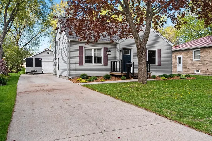 250 TAFT STREET, Green Bay, WI 54301 - #2