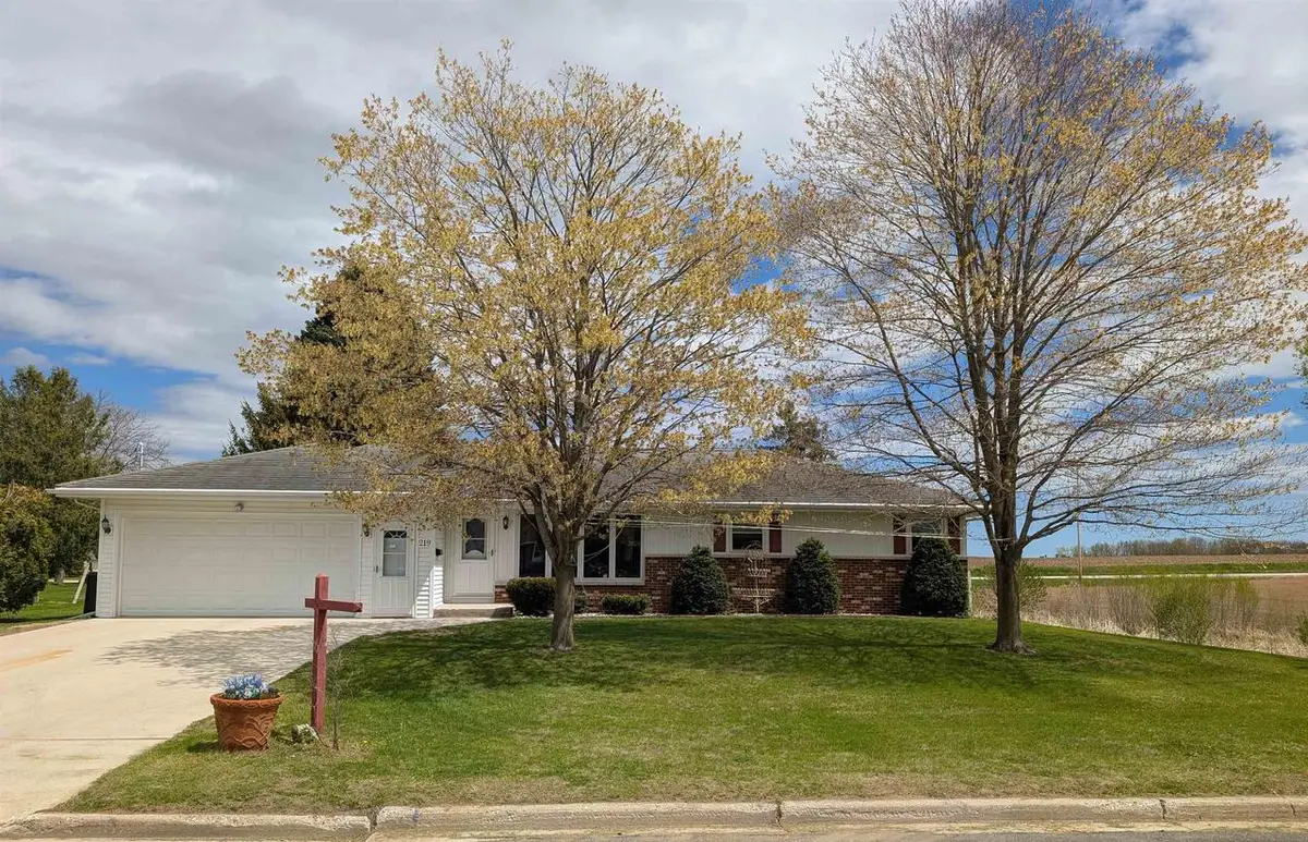 219 ELM STREET, Whitelaw, WI 54247 - #1