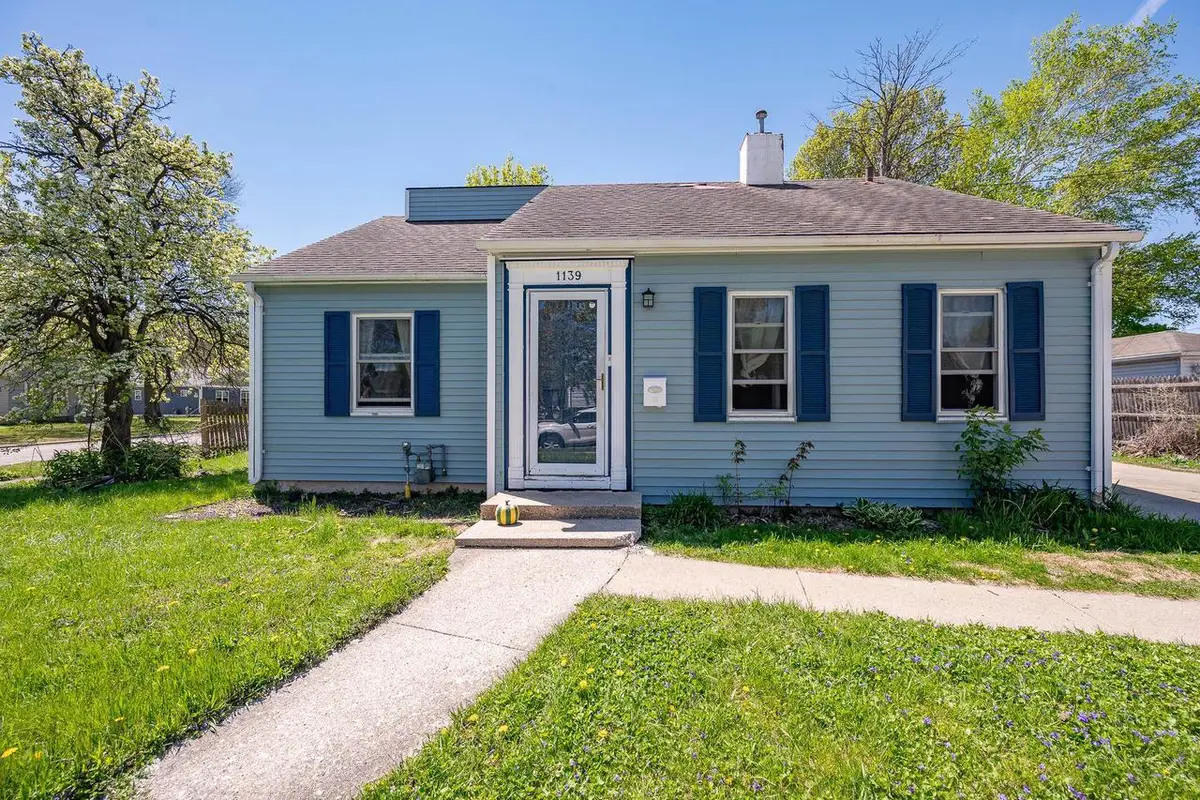 1139 BADGER STREET, Green Bay, WI 54303 - #1