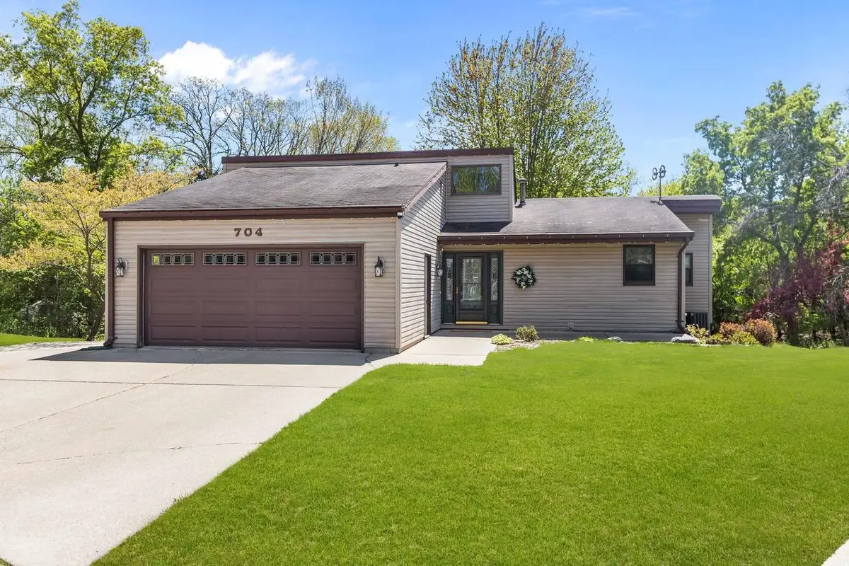 704 MILLER LANE COURT, Kaukauna, WI 54130 - #1