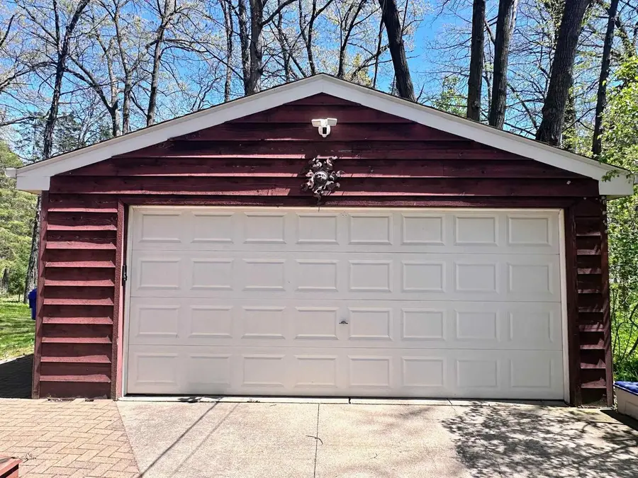1620 N GRACELAND AVENUE, Appleton, WI 54911 - #3