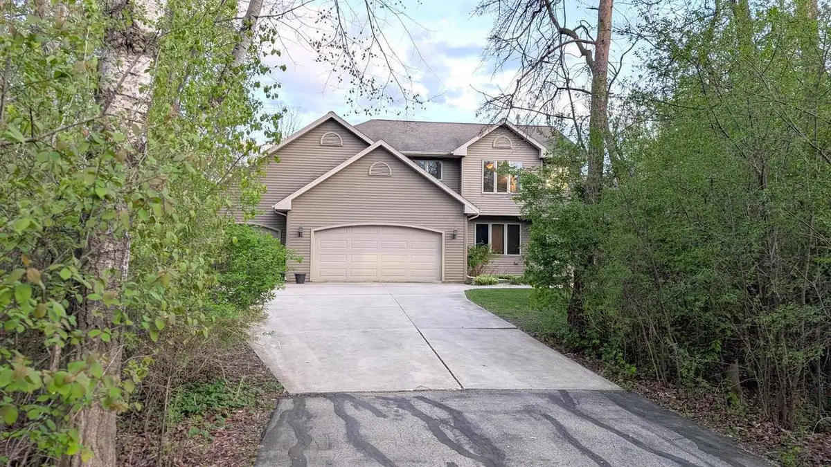 W4954 EMERY LANE, Fond Du Lac, WI 54937 - #1