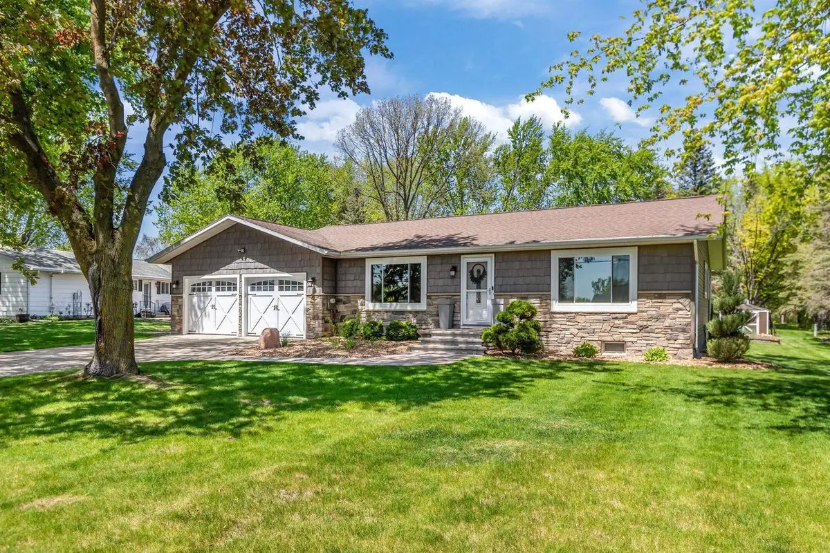 1931 COUNTY HIGHWAY G, Neenah, WI 54956 - #1