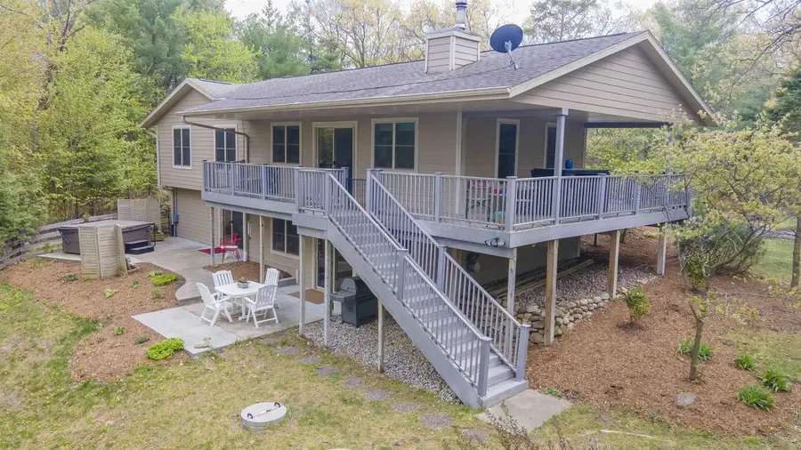 W9888 BUTTERCUP COURT, Deerfield, WI 54981 - #2