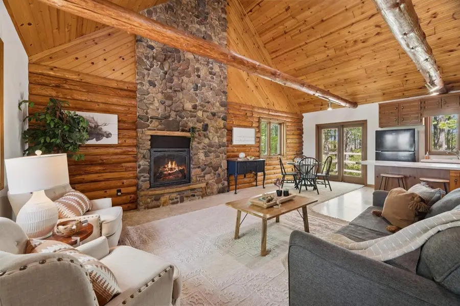 9660 MANU ROAD, Fremont, WI 54940 - #3