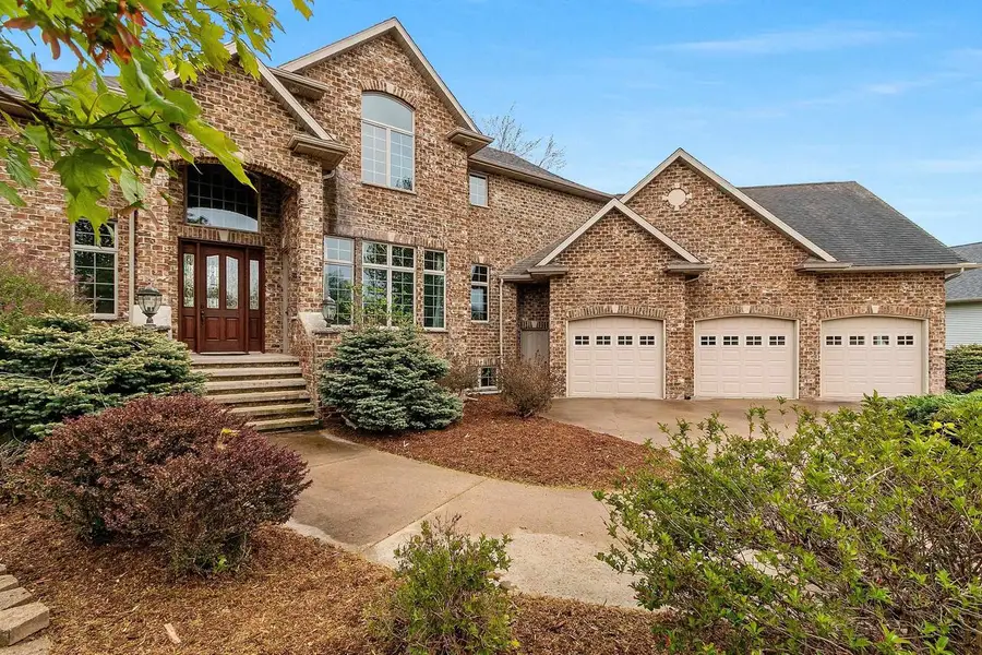 3463 GRAND MEADOWS CROSSING, Neenah, WI 54956 - #2