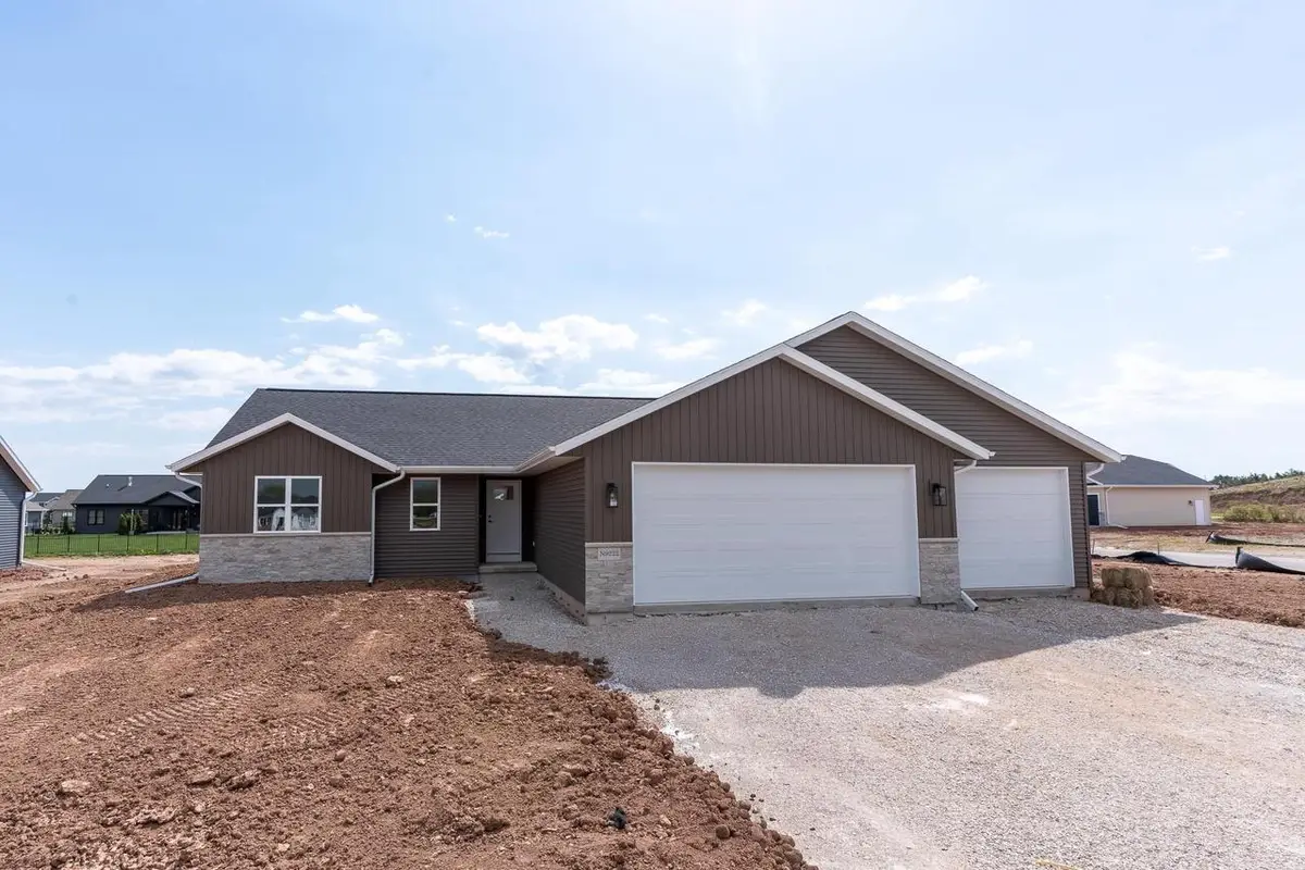 N9222 ANTON STREET, Appleton, WI 54915 - #1