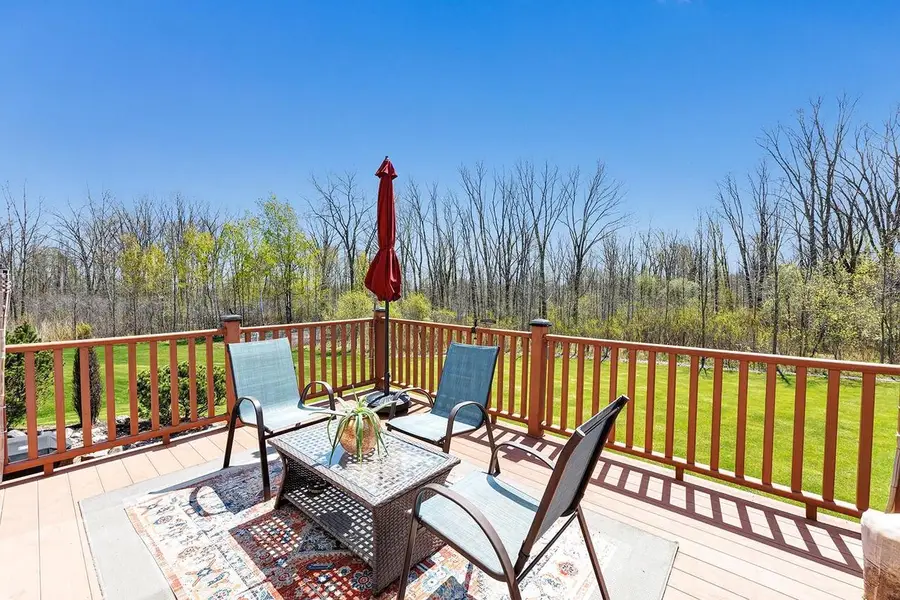 2005 FESCUE WAY, Suamico, WI 54313 - #2