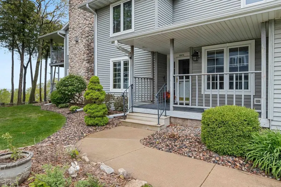 5307 SUNSET BLUFF DRIVE  #A, Green Bay, WI 54311 - #2