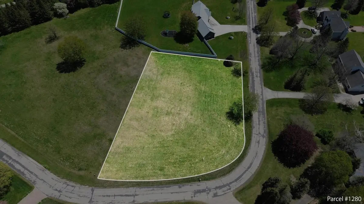HUNTERS ROAD, Hortonville, WI 54944 - #1