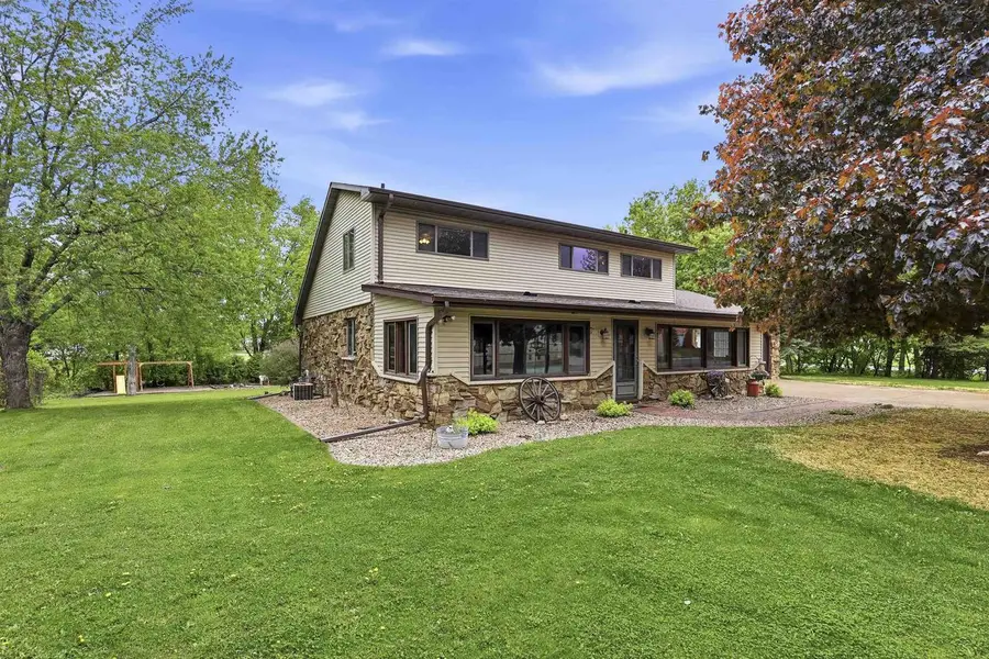 N321 STONEY BROOK ROAD, Appleton, WI 54915 - #2