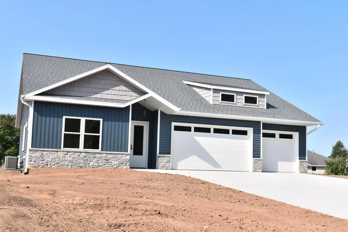 3208 ECLIPSE DRIVE, Green Bay, WI 54311 - #1