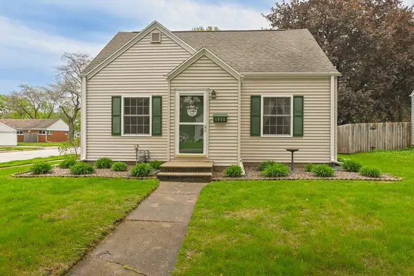 1036 THRUSH STREET, Green Bay, WI 54303
