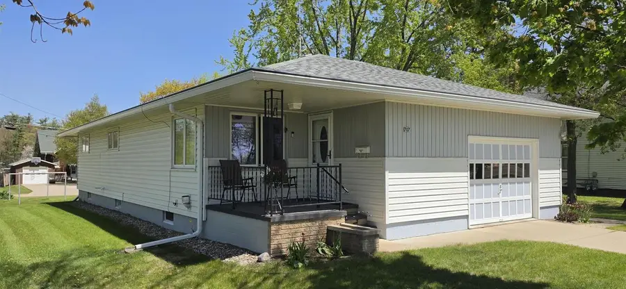 707 E 5TH STREET, Shawano, WI 54166 - #2