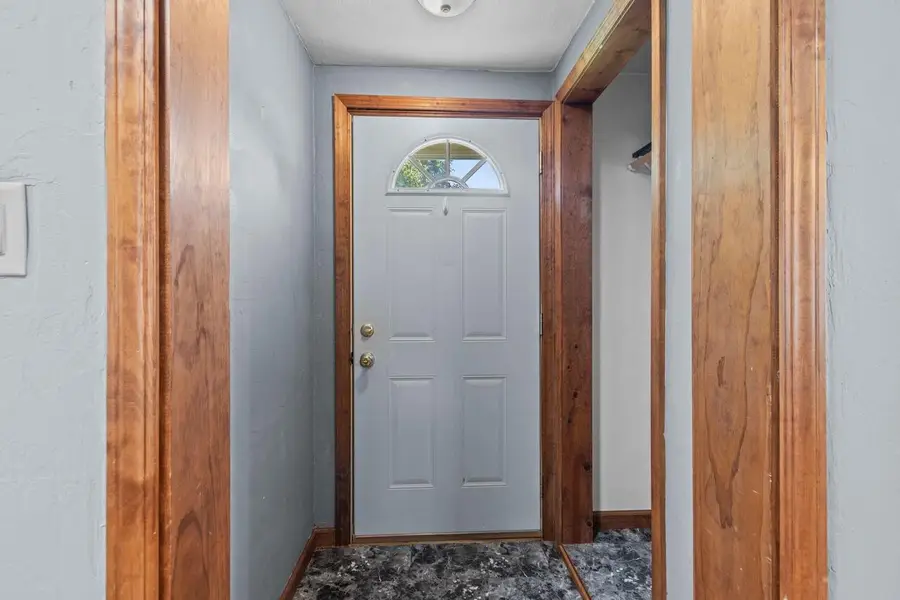 125 S JOHN STREET, Kimberly, WI 54136 - #2
