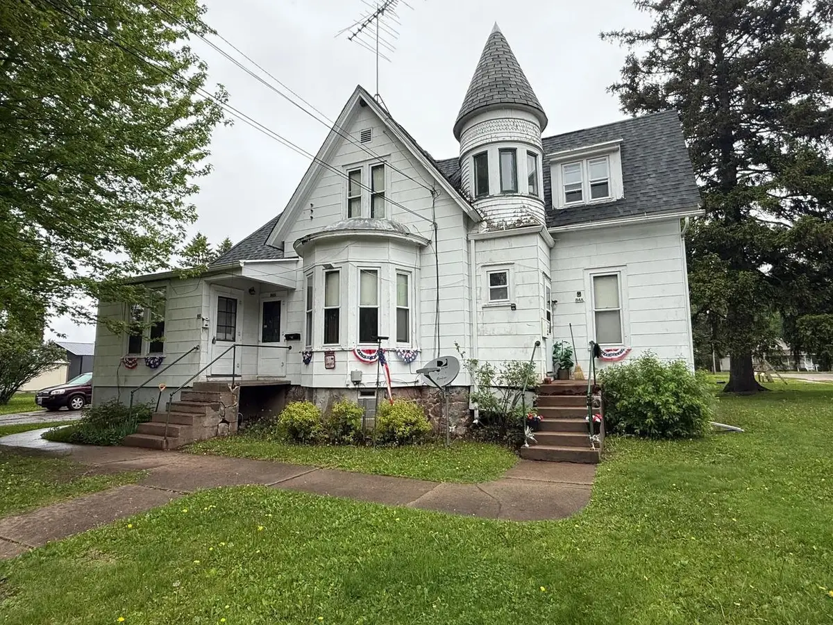 84 PEARL STREET, Clintonville, WI 54929 - #1