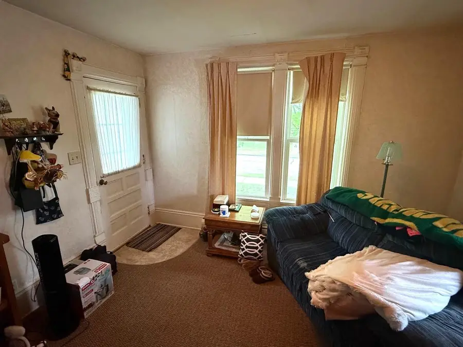 84 PEARL STREET, Clintonville, WI 54929 - #3