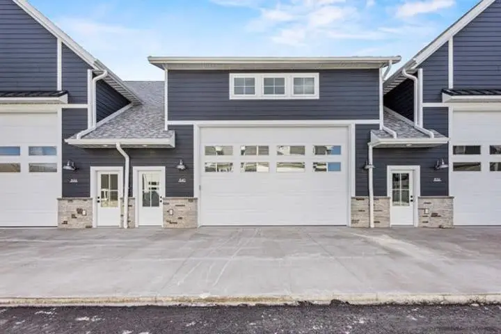 840 S 18TH AVENUE, Sturgeon Bay, WI 54235 - #2