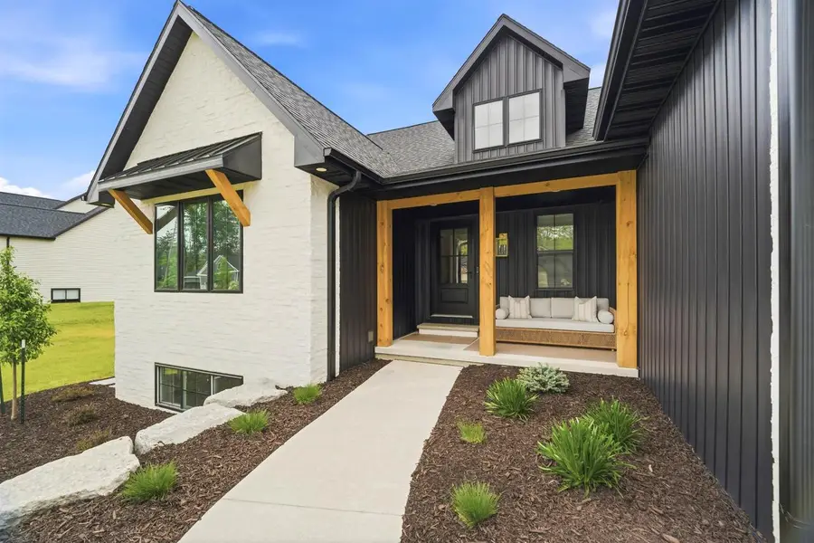 4194 BLACKBERRY RIDGE DRIVE, Hobart, WI 54155 - #2