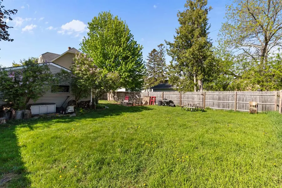 242 W 14TH AVENUE, Oshkosh, WI 54902 - #3