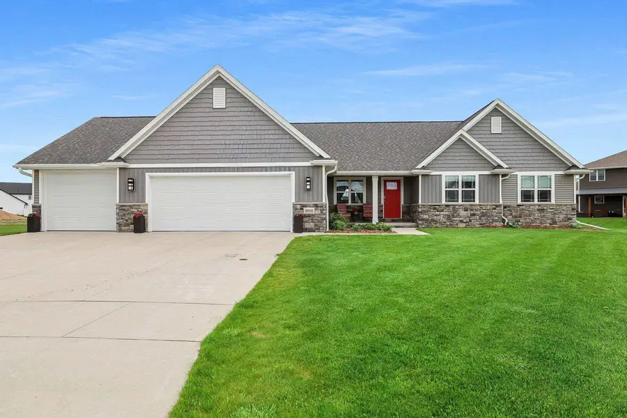 2000 DOBBY STREET, De Pere, WI 54115 - #2
