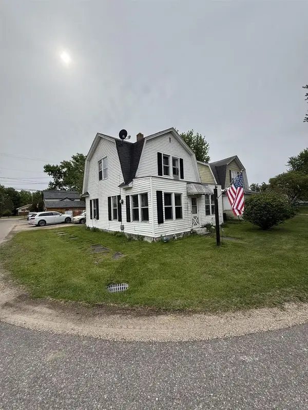 243 MAPLE STREET, Redgranite, WI 54970